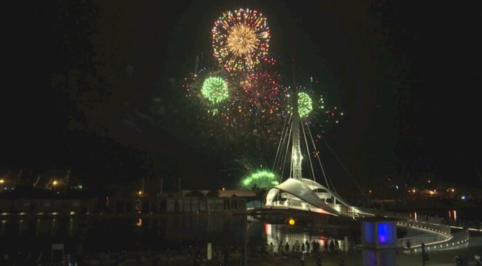 VIDEO: Crowds at national fireworks show capped at 20,000