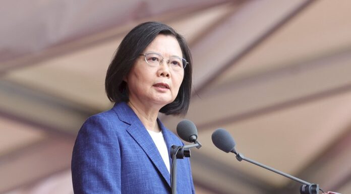 国慶節談話、蔡・総統:中国が設定した路線を歩まないよう台湾守る