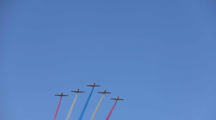 國慶空中兵力預演 44架12型機飛越總統府