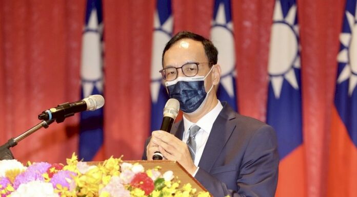 蔡總統國慶演說 朱立倫批違憲搞台獨