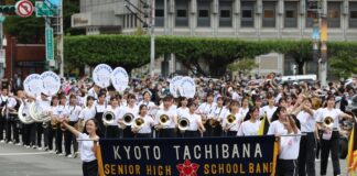 Kyoto Tachibana Senior High School Band zur Teilnahme an der Parade zum Nationalfeiertag eingeladen Die bekannte Kyoto Tachibana Senior High School Band bei der Probe der Parade am Nationalfeiertag (Foto: CNA)