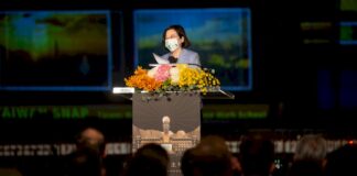 (Double Ten) Pertunjukan Tata Cahaya Double Ten, Presiden Tsai: Karya Seni Taiwan Lintas Generasi