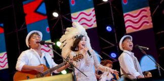 งานวันชาติช่วงค่ำที่นครเถาหยวน มีผู้ร่วมงาน 2 หมื่นคน