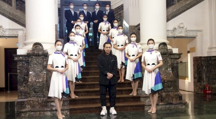 ポイントは「台湾カラー」、周裕穎氏デザインの双十国慶節コスチューム