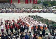 台日高校國慶表演交流 上萬人嗨翻自由廣場