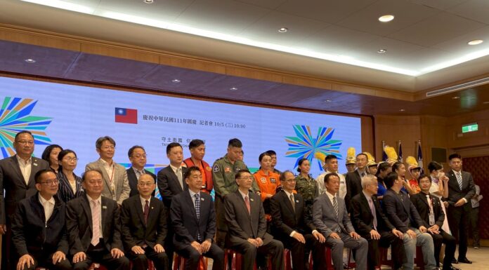 (影音)雙十國慶3地連線唱國歌 游錫堃:堅定防衛意志