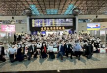 明天要期中考!京都橘高校搭機離台 盼下回再訪寶島