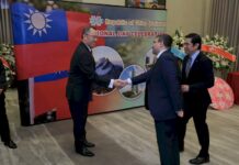 駐土耳其代表處國慶晚會 客家紙傘吸睛珍奶搶手