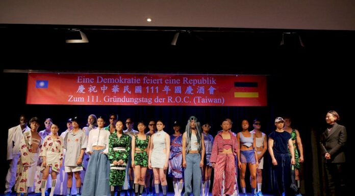 駐德代表處國慶酒會 台設計師時裝秀吸睛