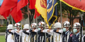 VIDEO: Armed forces honor guard rehearses ahead of National Day celebration