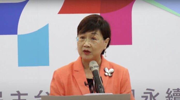 僑胞返台觀光列車啟動 徐佳青:118條路線振興產業