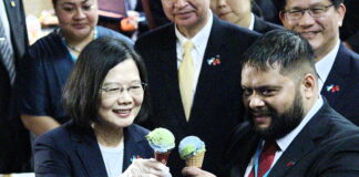 國慶酒會熱鬧歡欣 總統邀友邦元首品嚐台灣小吃