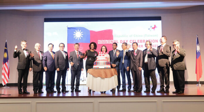 大馬駐處國慶酒會 葉非比:台灣捍衛民主尋國際支持